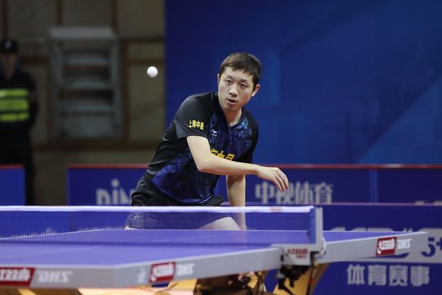 于为具备 于为具备